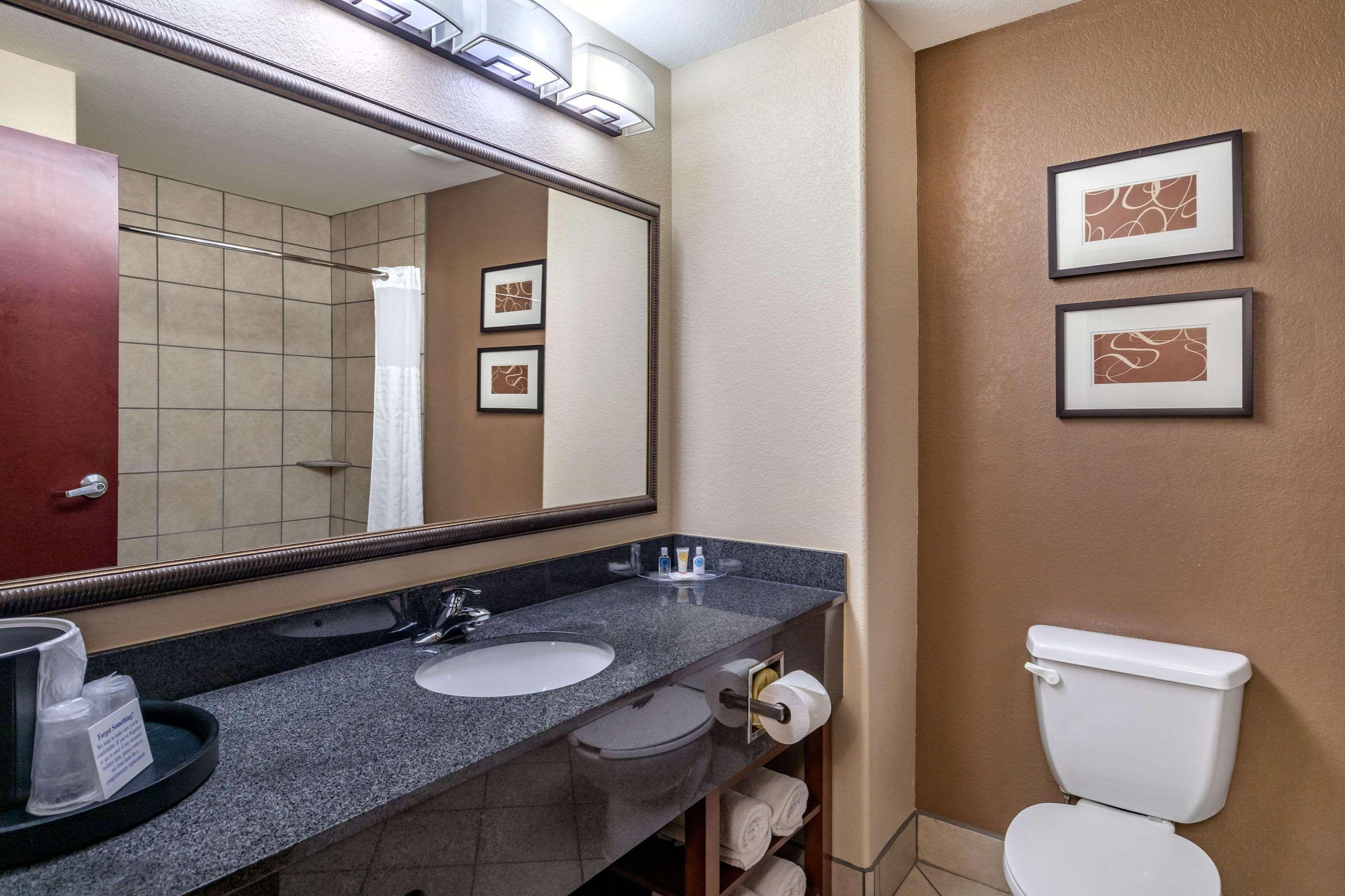 Comfort Suites Ennis Dış mekan fotoğraf
