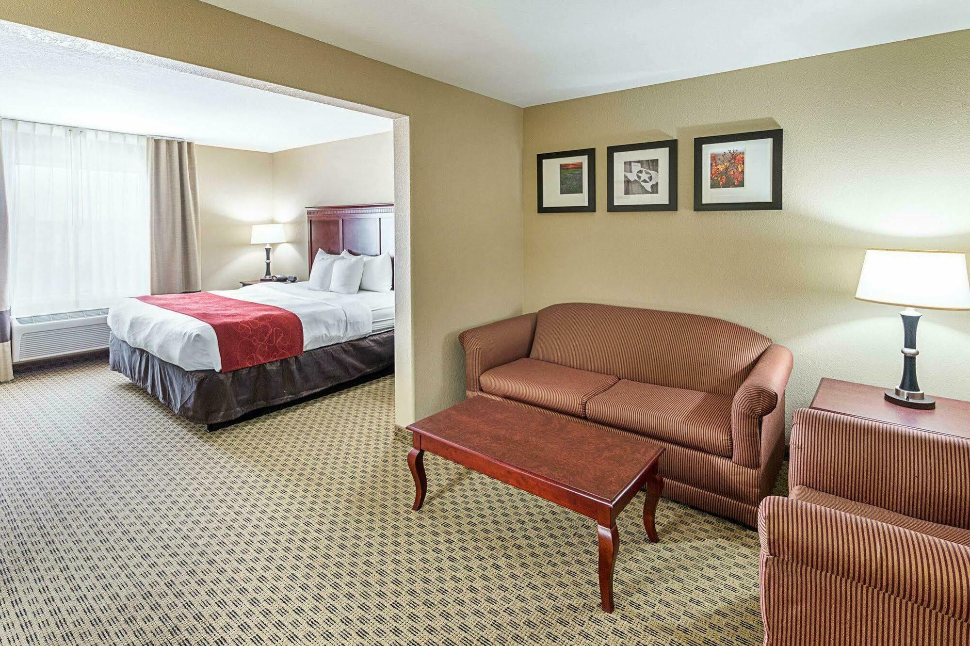 Comfort Suites Ennis Dış mekan fotoğraf